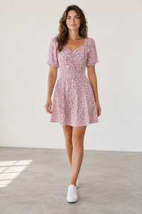 Rochie de vară albă cu floricele roz – mărime universală|MiraStyle