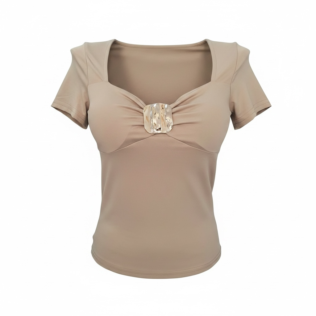 Top Damă Bej cu Accesoriu Metalic – Mărime Universală | Elegant și Confortabil|Mira Style
