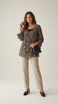 Bluză damă elegantă cu imprimeu leopard print, mâneci lungi cu noduri la manșete, decolteu rotund, stil casual-chic | Mira Style