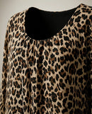 Bluză damă elegantă cu imprimeu leopard print, mâneci lungi cu noduri la manșete, decolteu rotund, stil casual-chic