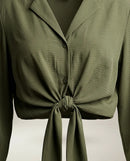Cămașă elegantă verde olive cu nod în talie, bluză de damă cu mânecă lungă sisters point pentru un look casual-chic