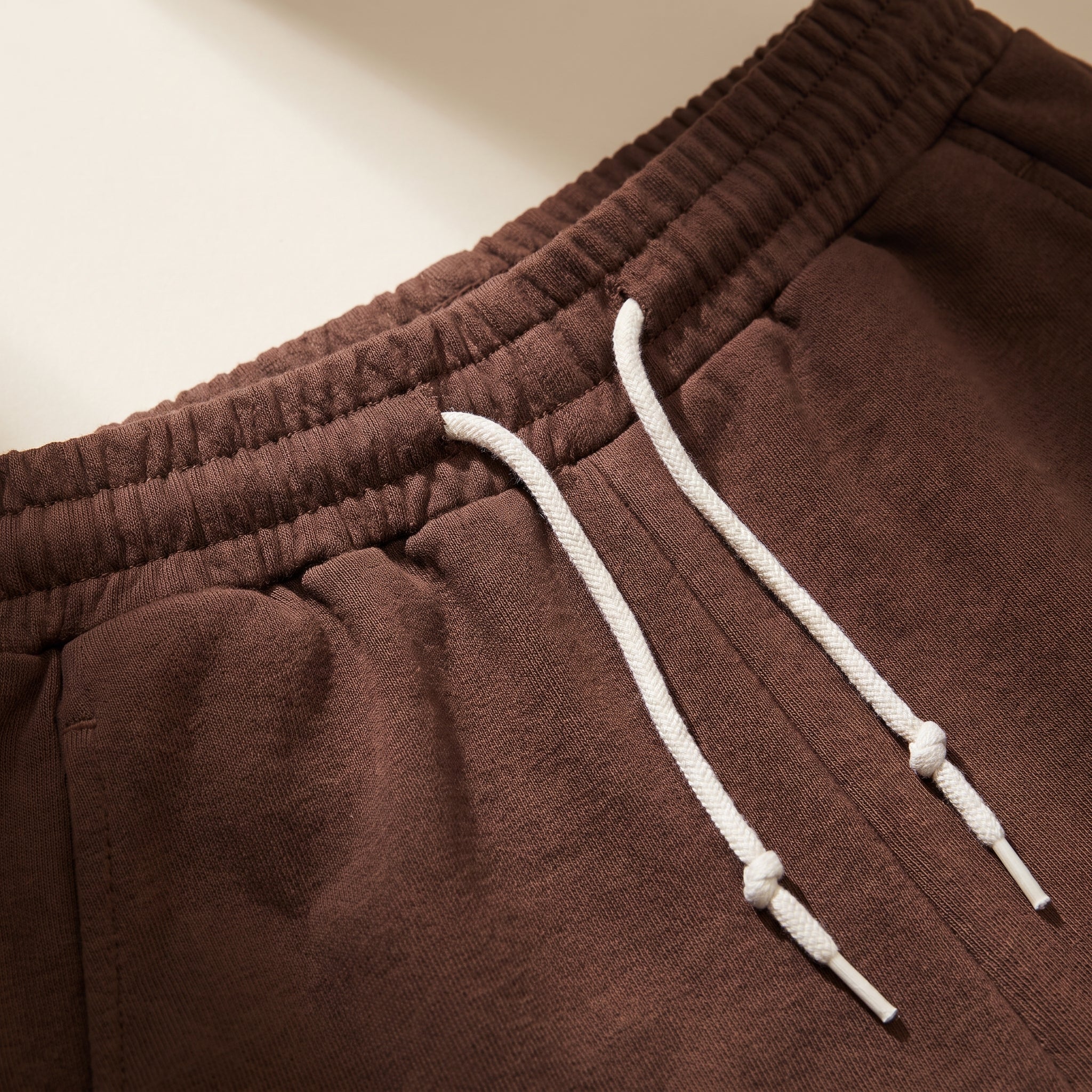 Fustă-pantalon casual cu șnur în talie — detaliu material