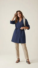Jachetă trench de damă bleumarin cu șnur în talie și mâneci reglabile, stil casual-elegant