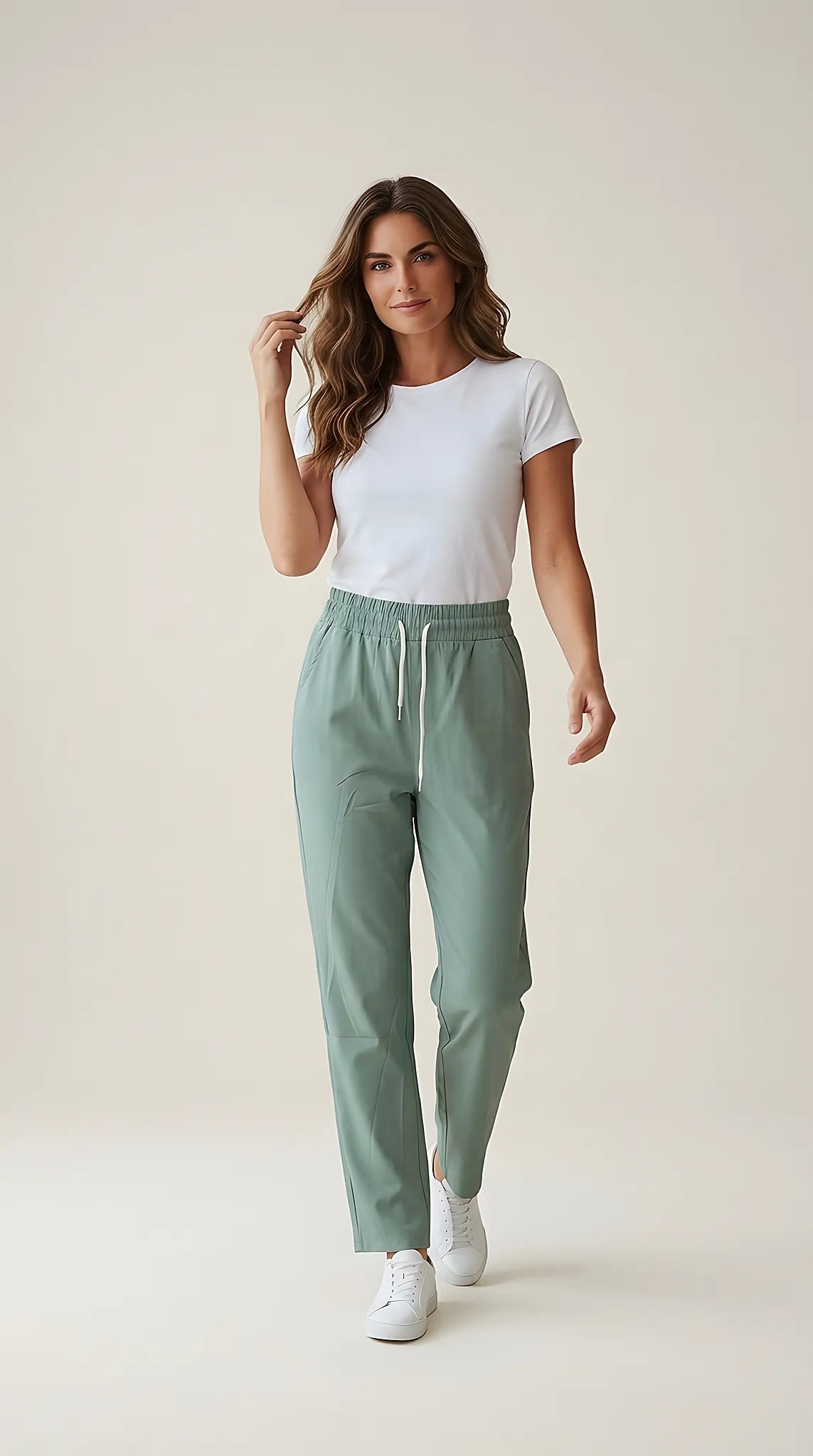 Pantaloni casual de damă cu talie elastică și șnur, verde salvie, model lejer și confortabil