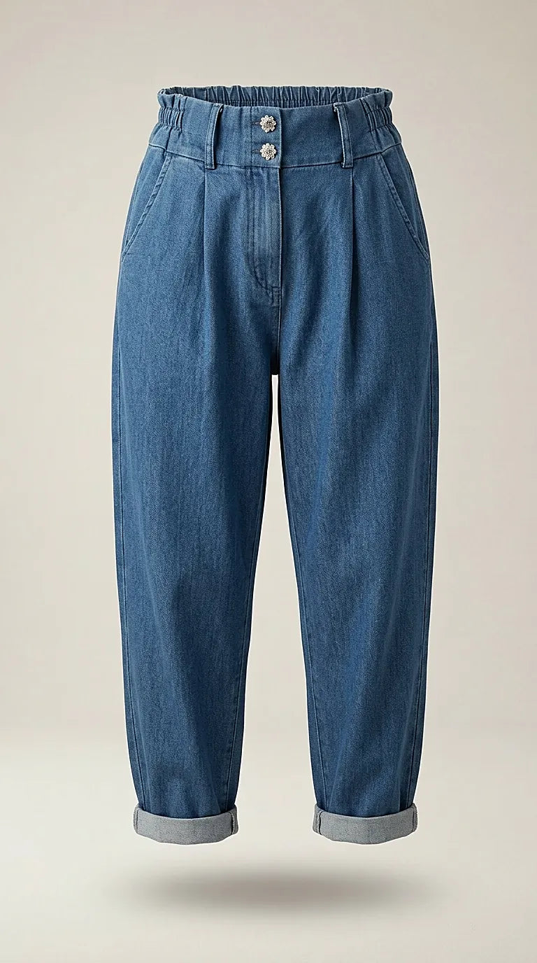 Pantaloni de damă tip blugi albastru denim cu talie înaltă elastică, nasturi bijuterie și croială lejeră slouchy