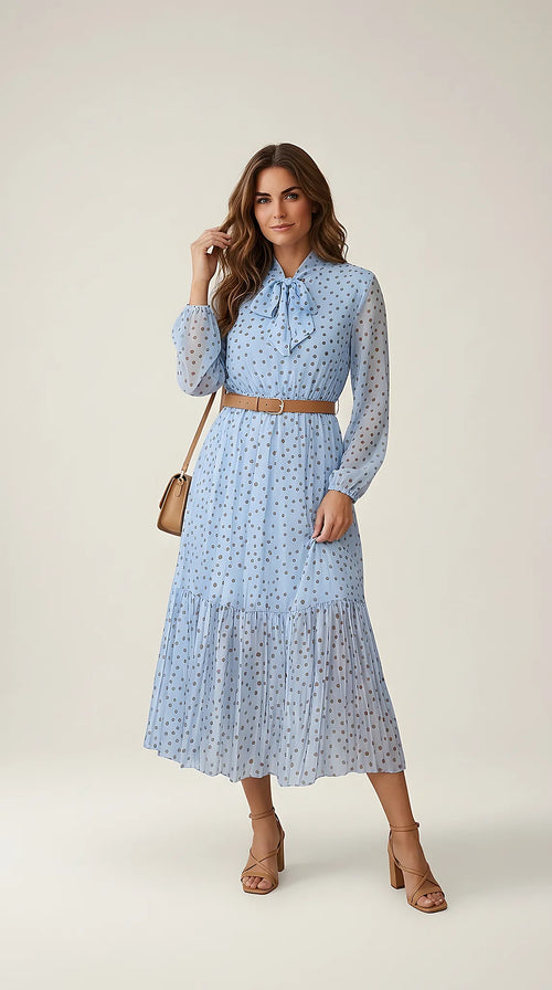 Rochie midi bleu elegantă din voal cu buline, guler cu fundă și fustă plisată