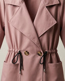 Trench de damă roz prăfuit cu șnur în talie și mâneci reglabile, stil casual-elegant, made in italy