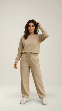 Trening de damă bej din bumbac - compleu casual cu bluză guler rotund și pantaloni largi | Mira Style