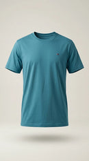 Tricou bărbătesc comeor, albastru teal, cu guler rotund și logo discret, croială regular fit, din amestec de bumbac