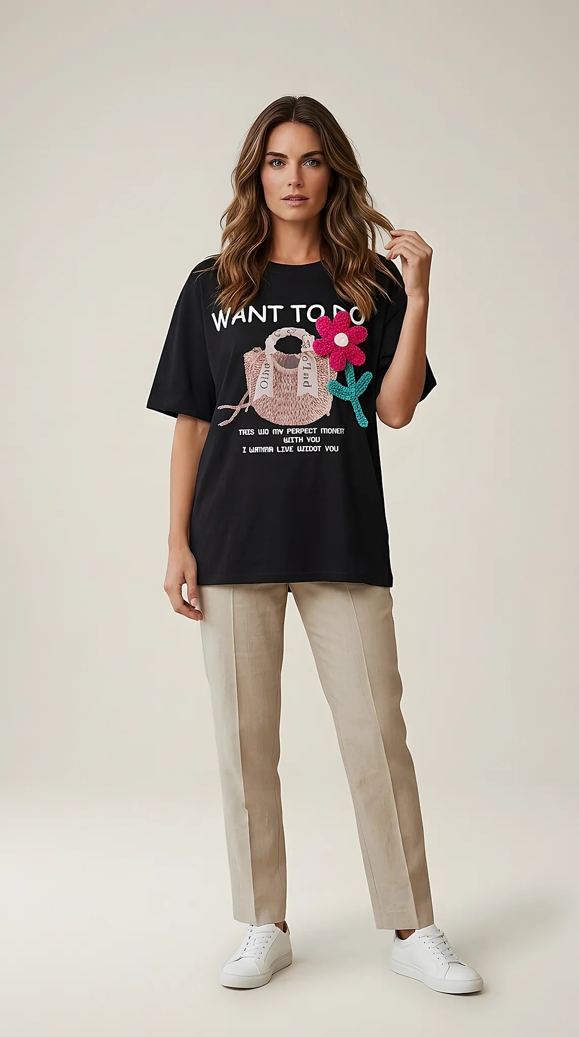 Tricou damă negru oversized din bumbac cu imprimeu geantă și aplicație 3d floare croșetată