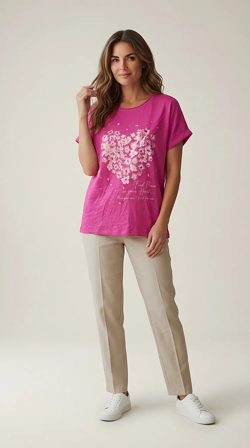 Tricou damă roz magenta cu imprimeu floral în formă de inimă și mesaj inspirațional 'find peace in your heart'