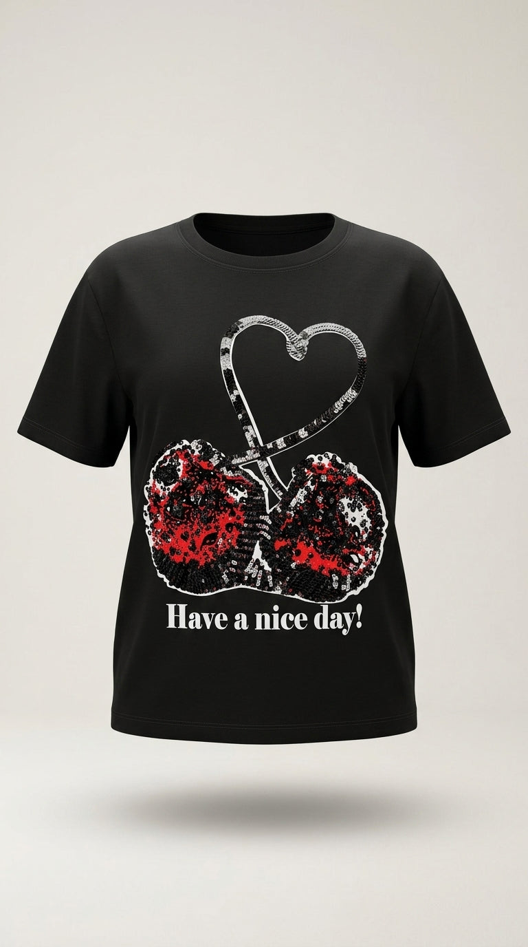 Tricou negru de damă din bumbac cu paiete reversibile în formă de cireșe și inimă, mesaj 'have a nice day!' | Mira Style